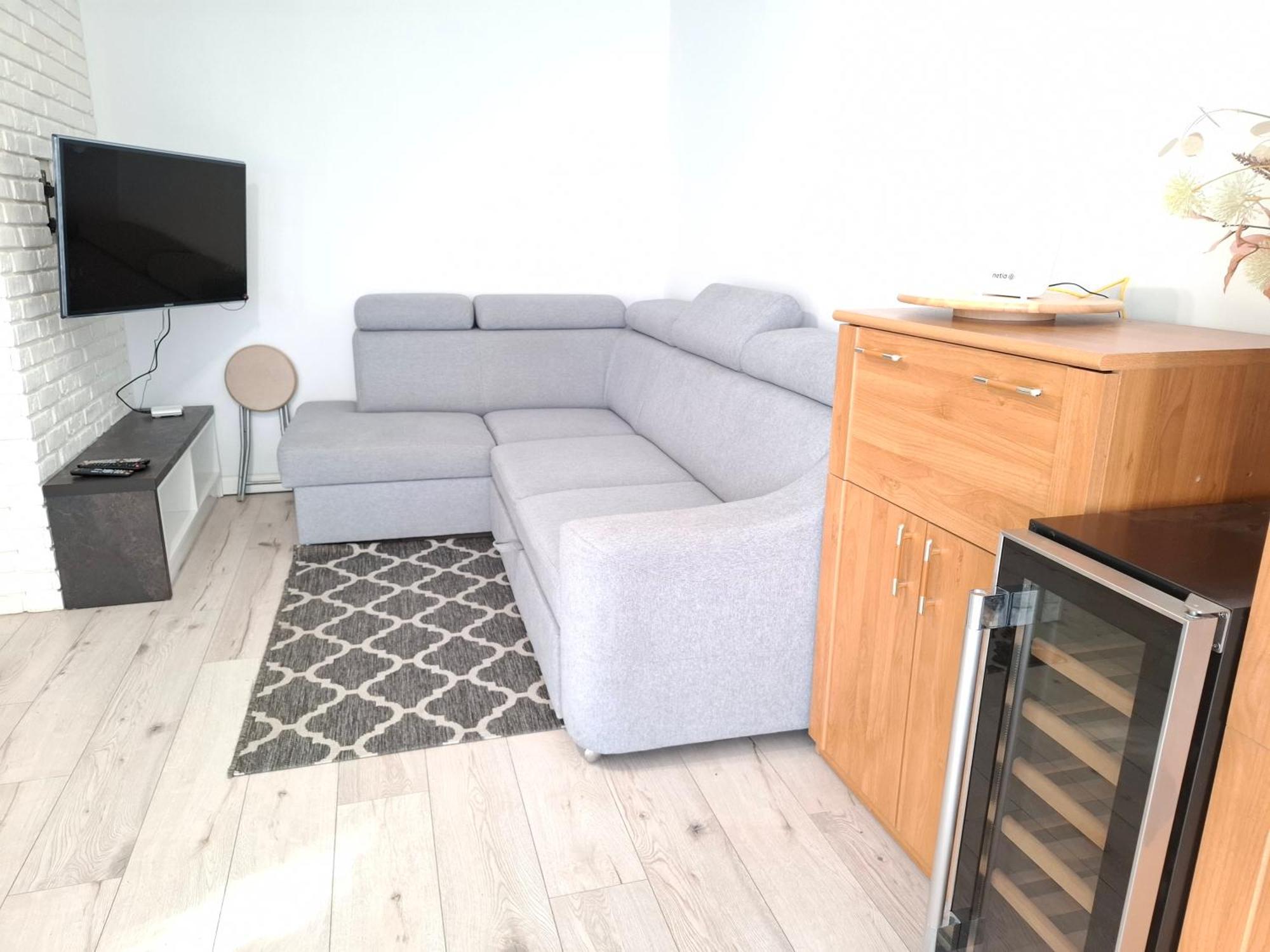 Mieszkanie 46M2 - 2 Pokojowe Z Ogrodkiem , Wifi , Bezplatny Parking Nr 126, Szybkie Polaczenie Z Lotniskiem, Autobus 120, Gdansk